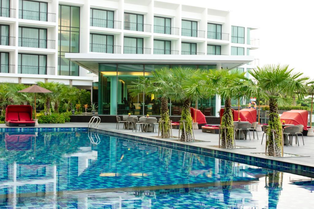 Way Hotel - SHA Plus Pattaya Exterior foto