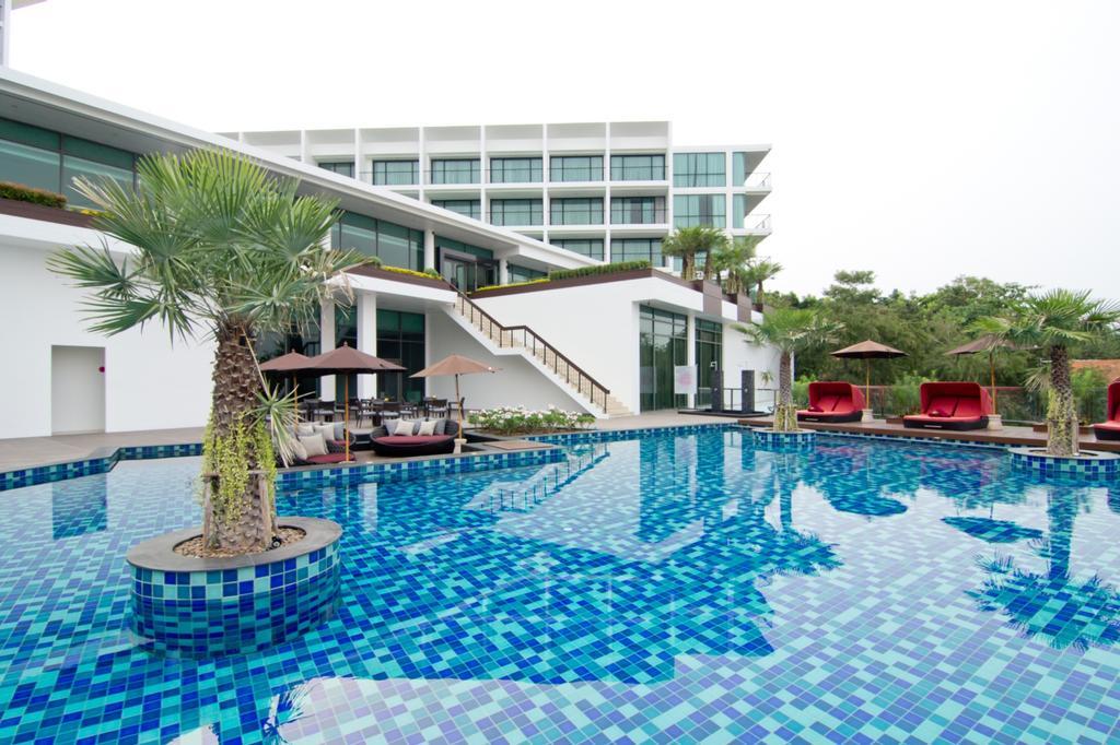 Way Hotel - SHA Plus Pattaya Exterior foto